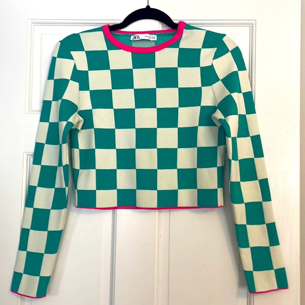 Zara green white and pink top NWOT